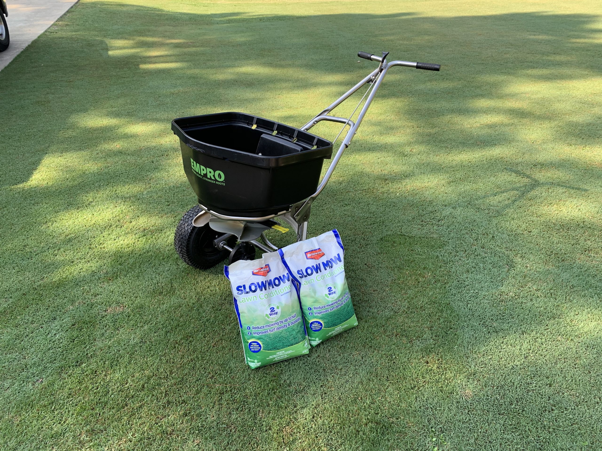 SLOW MOW Lawn Conditioner by BioAdvanced Does it work? (S1E16)